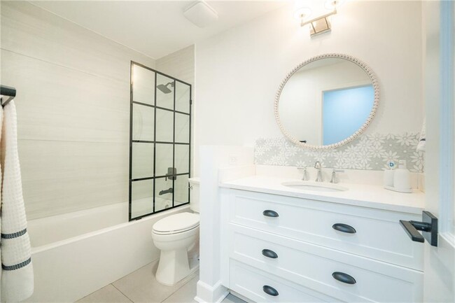 Building Photo - 7330 Hunters Branch Dr NE