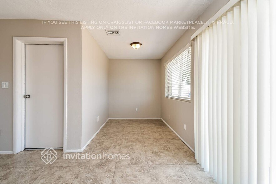 Building Photo - 9107 E Gary Ln