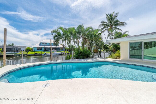 Building Photo - 458 Sandpiper Dr