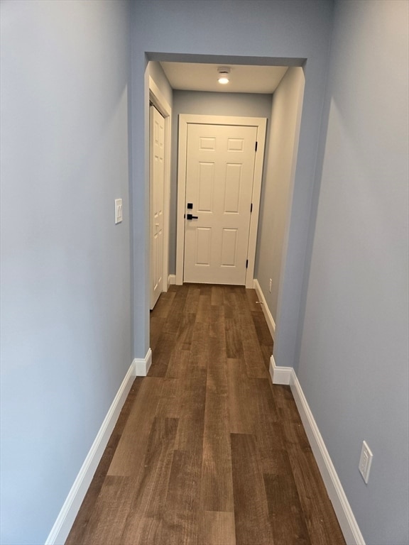 Building Photo - 715 River St