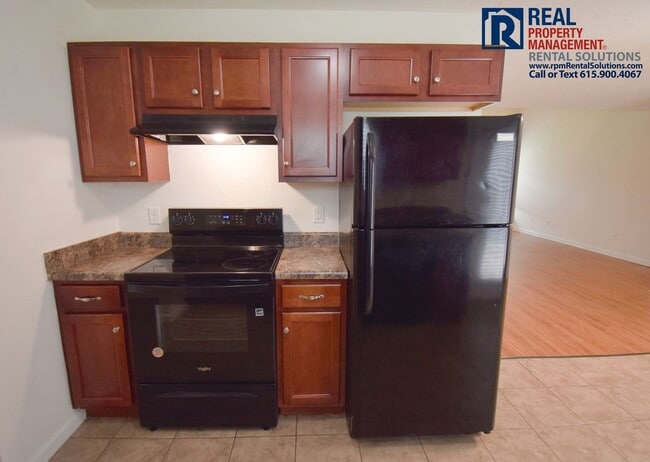 Building Photo - 1549 Passage Dr