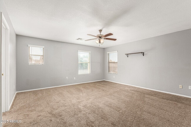 Building Photo - 2874 W Mineral Butte Dr