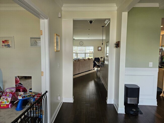 Building Photo - 5 Bedroom 3 Bath home in The Preserve at Tidewater Sneads Ferry