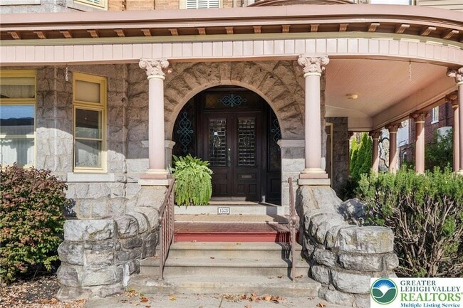 Building Photo - 1505-1509 Hamilton Street Unit Unit 2