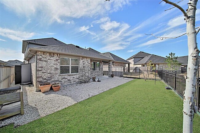 Building Photo - MOVE-IN ready opportunity with NO rear neighbors! Welcome HOME to the Master-Planned community of...