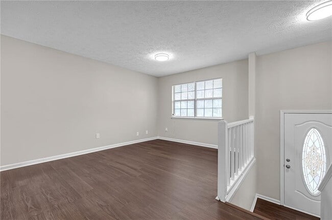 Building Photo - 4690 Big Valley Ct