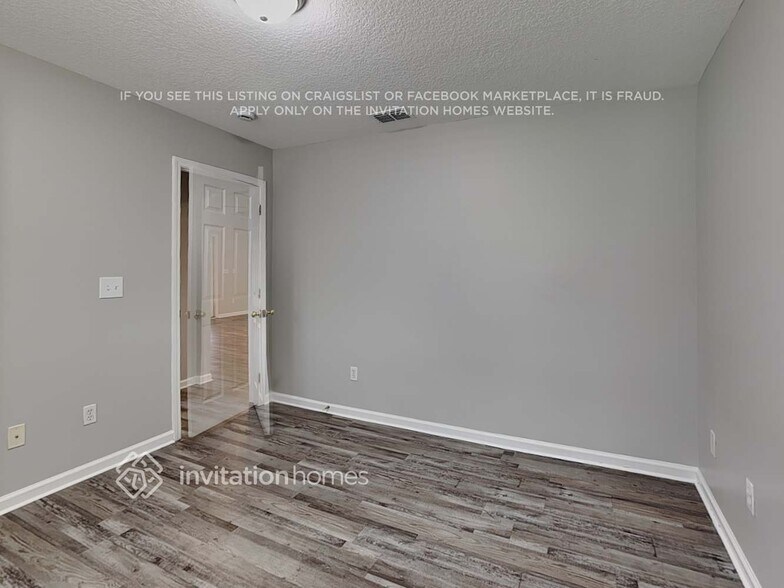 Building Photo - 557 Sparrow Branch Cir