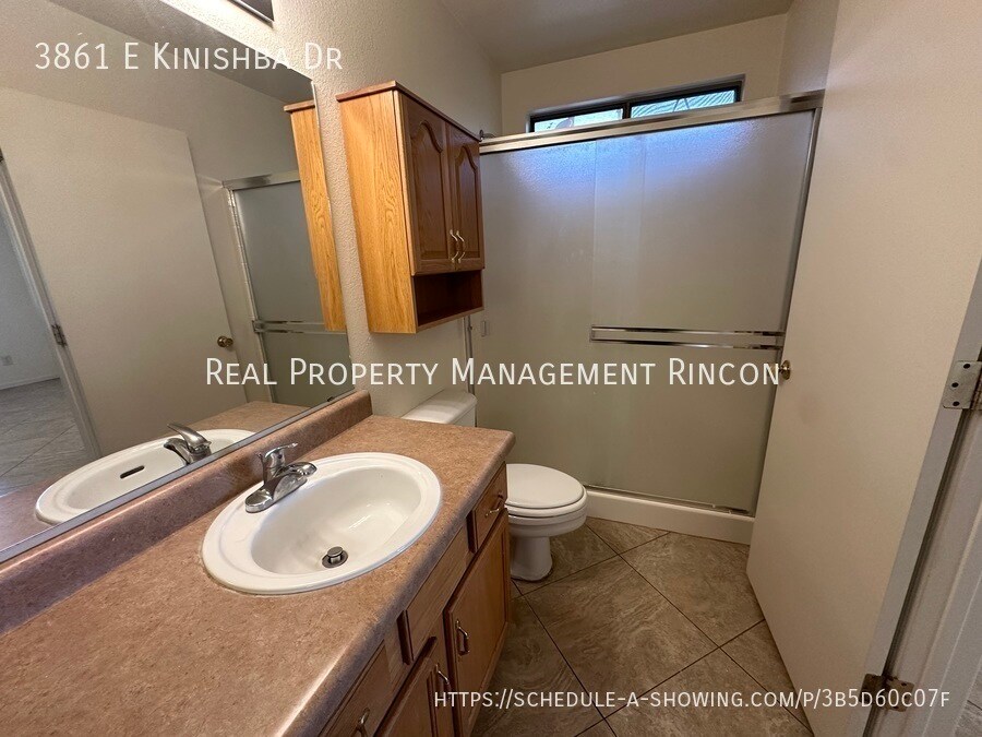 Building Photo - 3861 E Kinishba Dr