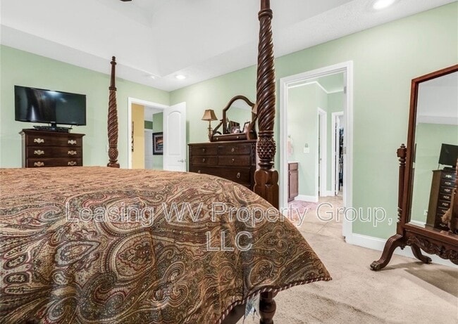 Building Photo - 29 Smelser Lane