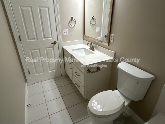 Building Photo - 1100 Kirkeenan Cir
