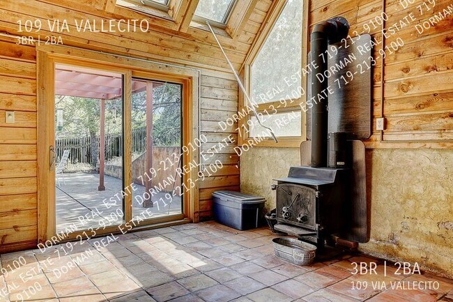 Building Photo - 109 VIA VALLECITO-