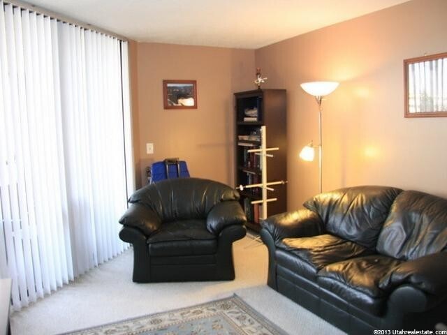 Building Photo - 115 S 1100 E