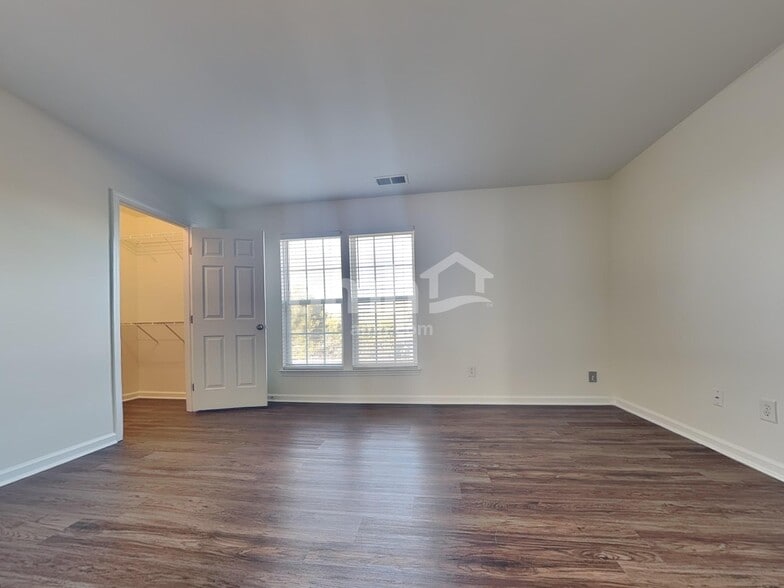 Building Photo - 5045 Prosperity Ridge Rd