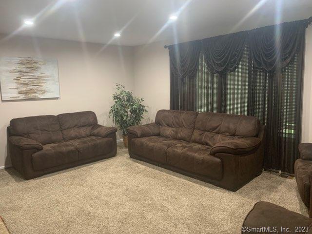 Building Photo - 994 Bunker Hill Ave