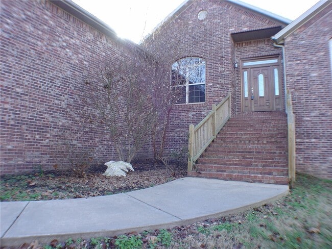 Building Photo - 73 Pimlico Dr