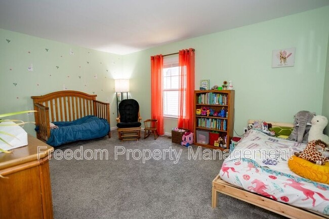 Building Photo - 2425 Morgans Point Dr