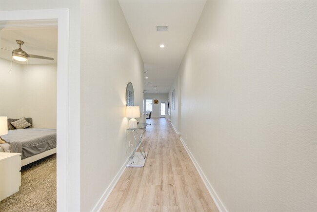 Building Photo - 22534 Petrizzi Ln