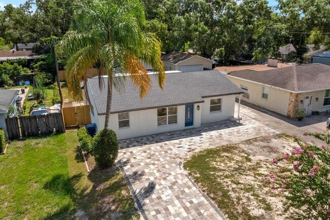 Primary Photo - 10707 N Rome Ave