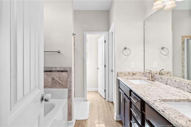 Building Photo - 455 Weston Woods St