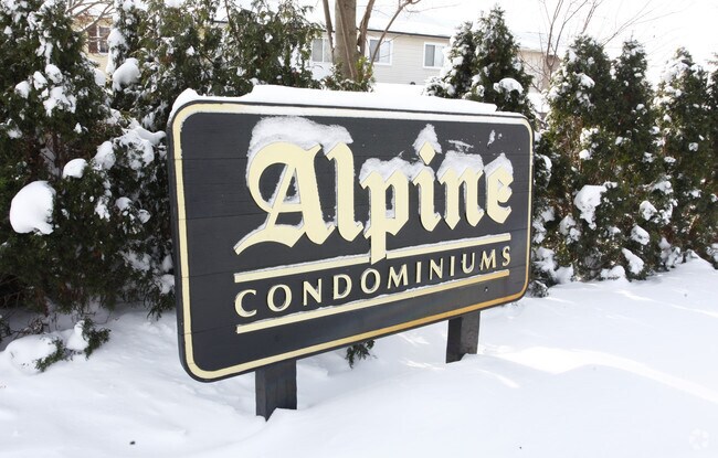 Building Photo - Alpine Condos