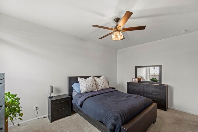 Building Photo - 29003 Spicewood Vly Dr