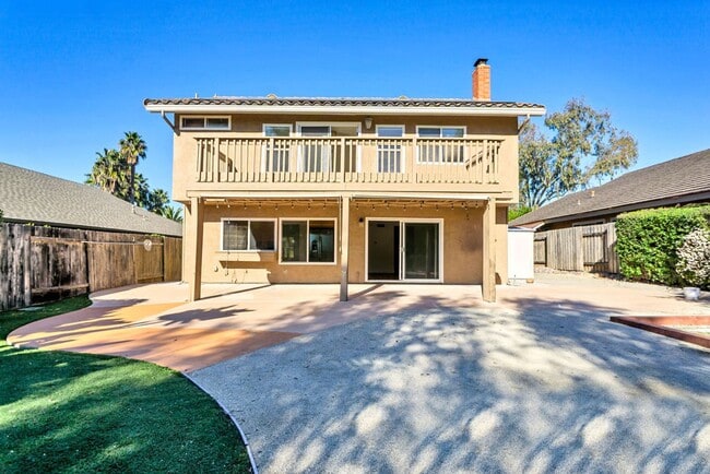 Building Photo - Beautiful single family home in Rancho Penasquitos! Available immediately!