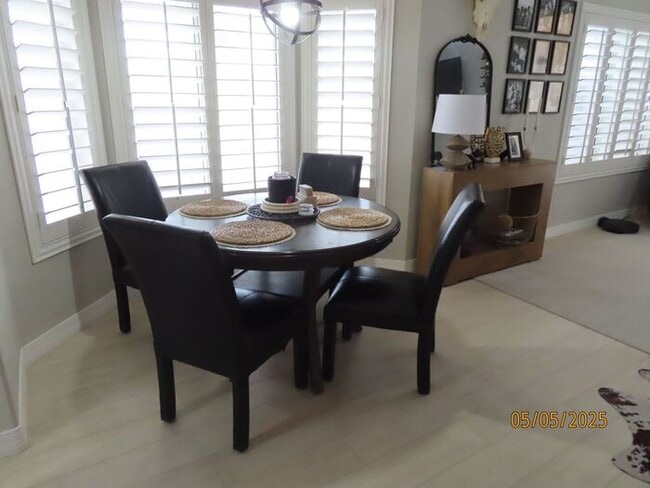 Building Photo - 2 Bedroom 2 Bath in Coyote Lakes
