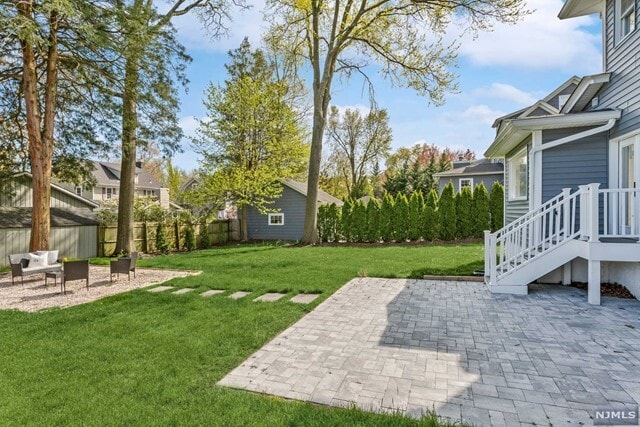 Building Photo - 648 E Broad St