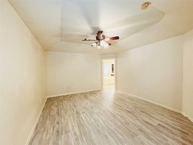 Building Photo - 13306 Southpoint Ln