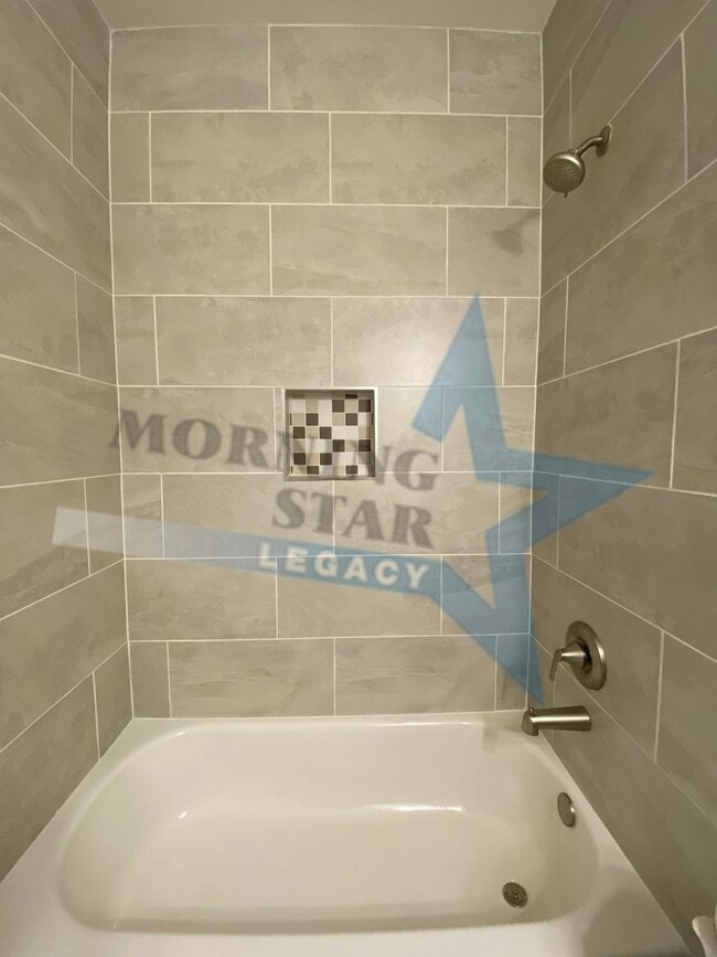 Building Photo - NEWER CONSTRUCTION - MOVE IN READY