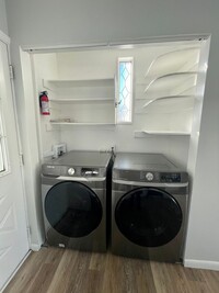 Building Photo - Charming Renovated 2bed/1bath Denver Home ...