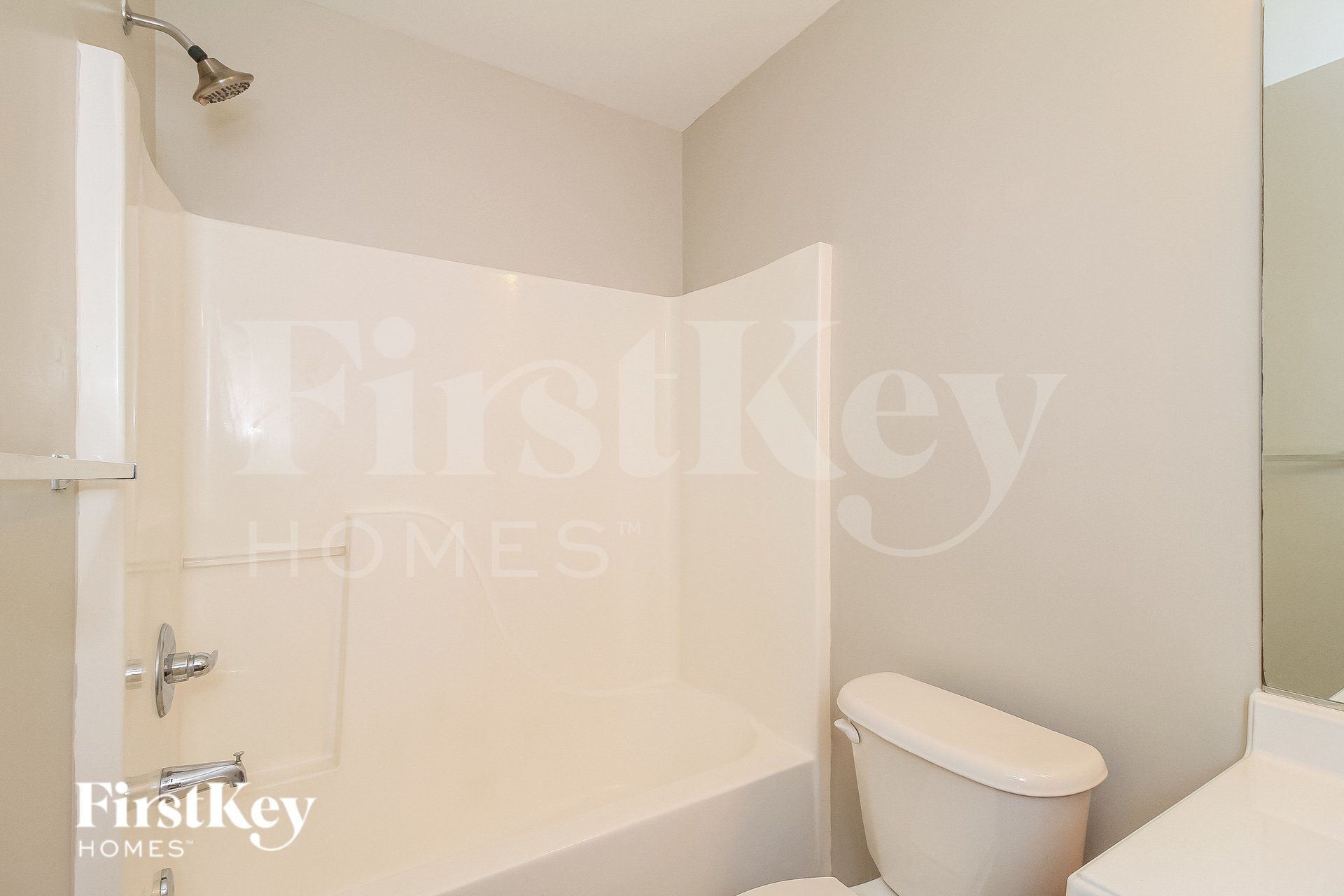 Building Photo - 329 Wright St