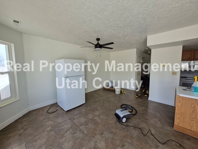 Building Photo - Orem Townhome New Flooring Finished soon