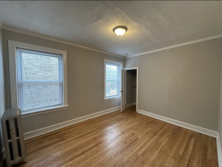 Bedroom 2 - 1507 W Schreiber Ave