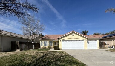 Building Photo - Spacious 4 bedroom home in Lemoore