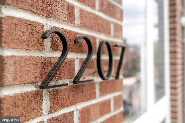 Building Photo - 2207 N Franklin St