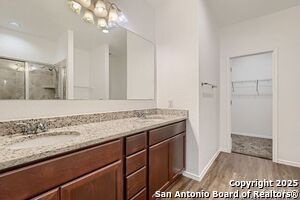 Building Photo - 15111 Pandion Dr