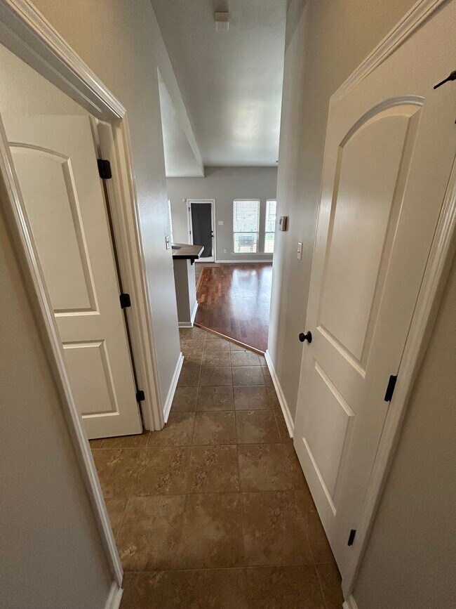 Building Photo - 14215 Martinique Drive