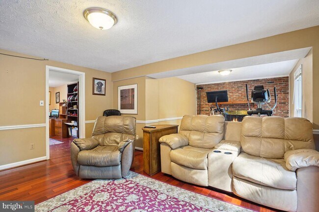 Building Photo - 7713 Winterberry Pl