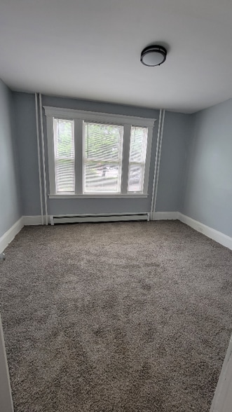 Building Photo - 21-23-23 Ellsworth St