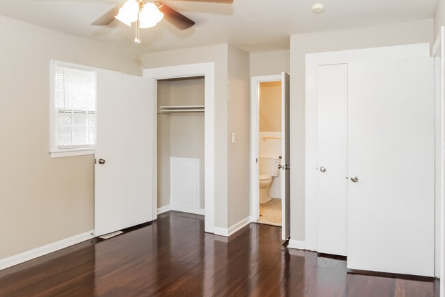 Building Photo - 3463 Darlene Cir NW