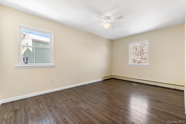 Building Photo - 20 Alex Ln