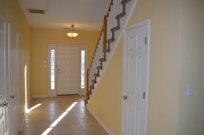 Building Photo - 1170 Gunn Hall Dr
