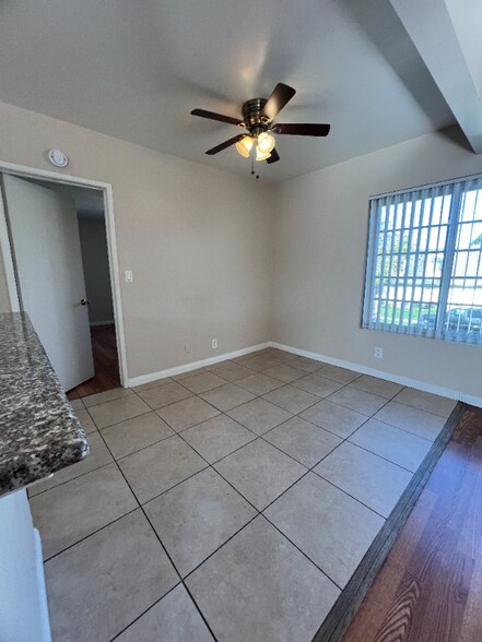 Building Photo - 10932 Palma Vista Ave