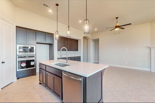 Building Photo - 1818 Buckeye Ln