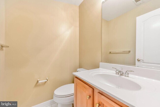 Building Photo - 8105 Quinn Terrace