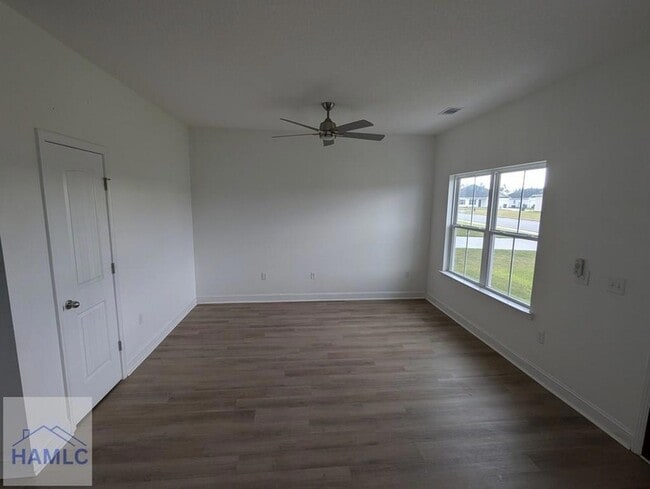 Building Photo - 110 Nobles Dr NE