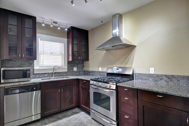 Building Photo - 4128 Pershing Ave