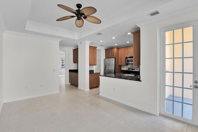 Building Photo - 2441 San Pietro Cir
