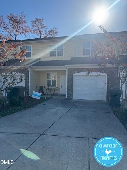 Building Photo - 136 Sunnyview Ln